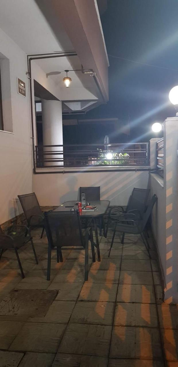 קונסטנצה Florencia Studios מראה חיצוני תמונה